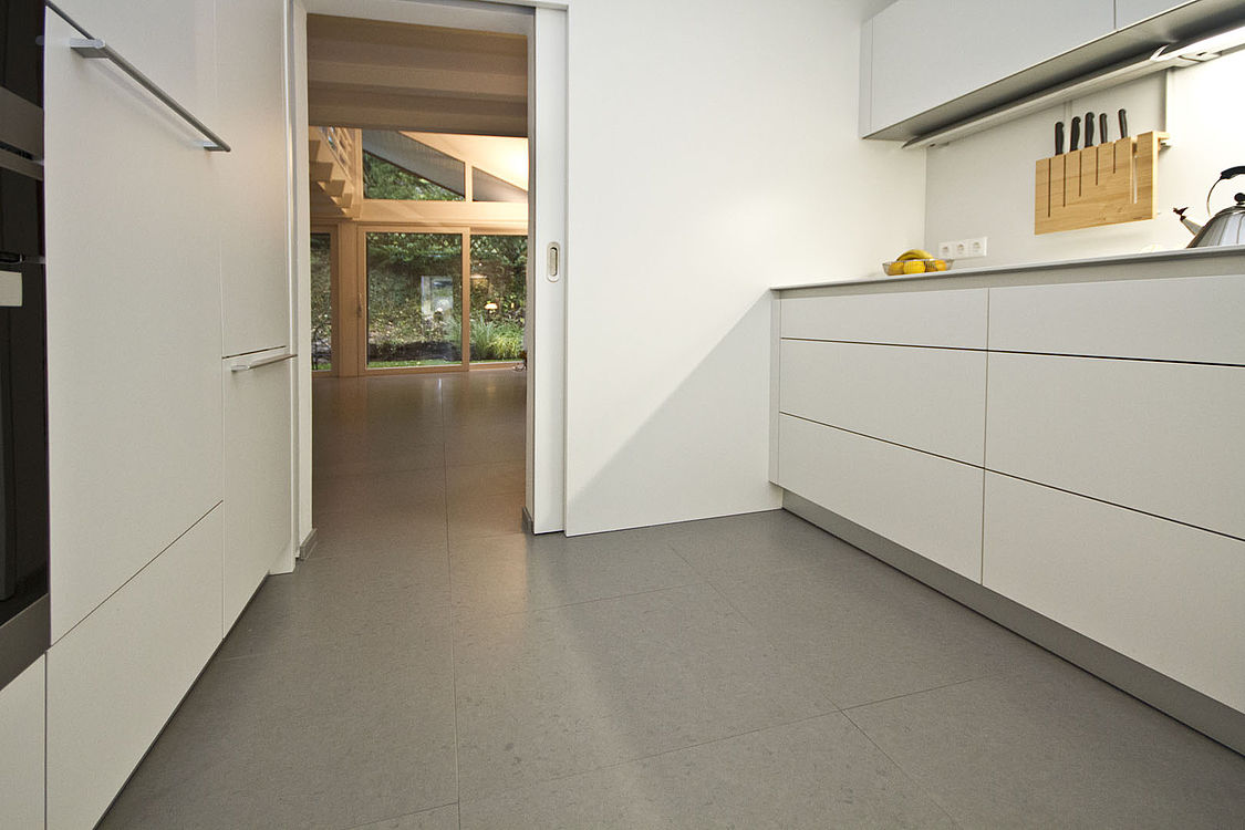 Caesarstone 4030 Oyster – Böden Projekt